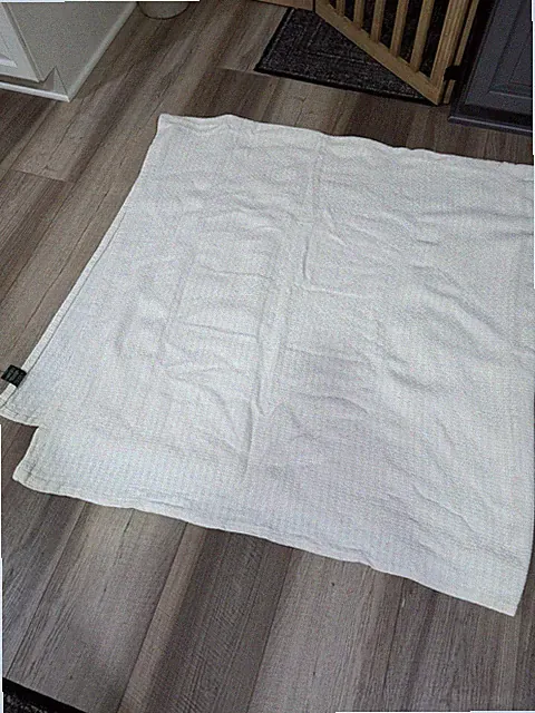 Lauren Ralph Lauren 100% Cotton Herringbone Coverlet - FULL / QUEEN - Ivory